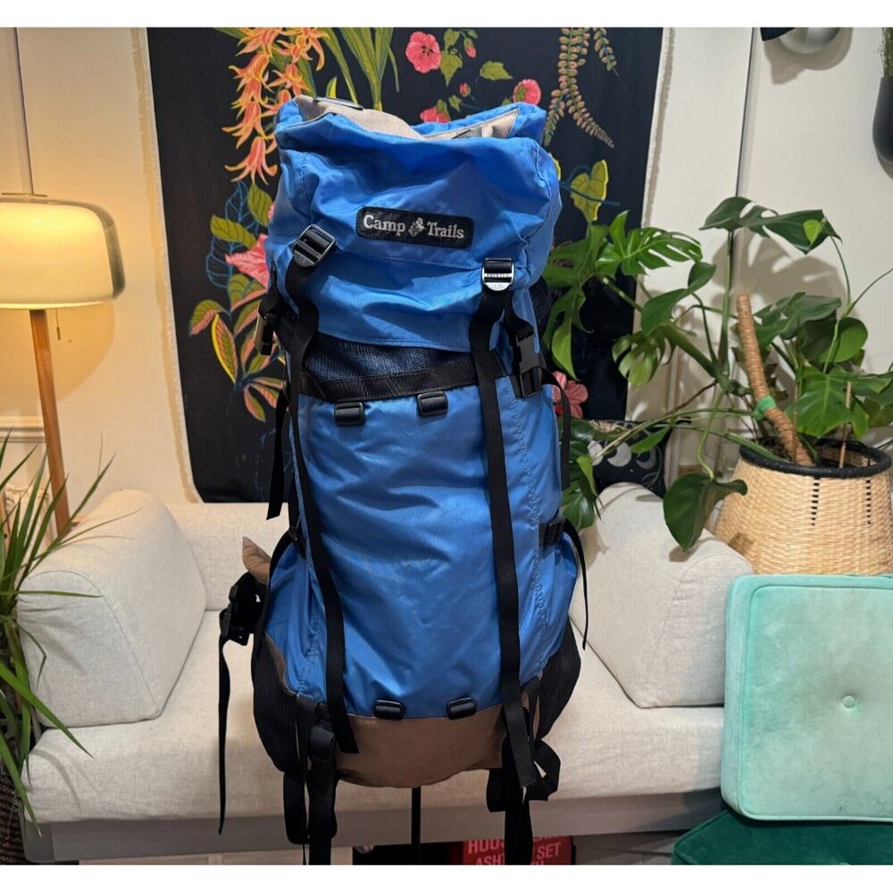 CAMP TRAILS Vintage Hiking/Camping Metal Frame Backpack Rucksack, Blue/Brown